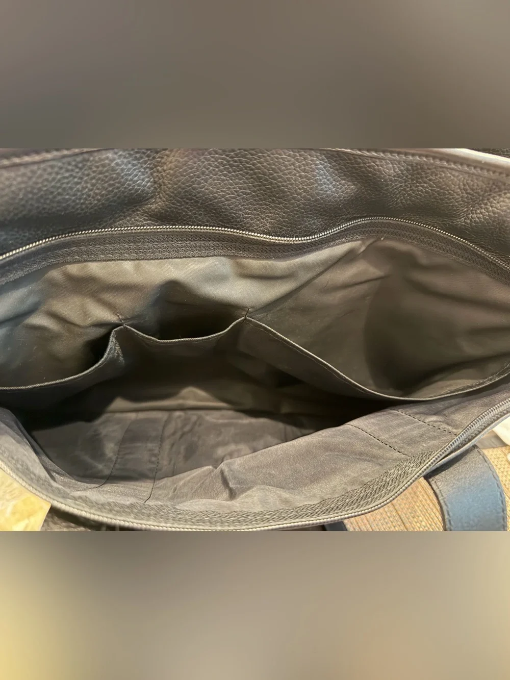 Longchamp Paris EUC Black Leather Weekender Briefcase Travel Crossbody Bag P253